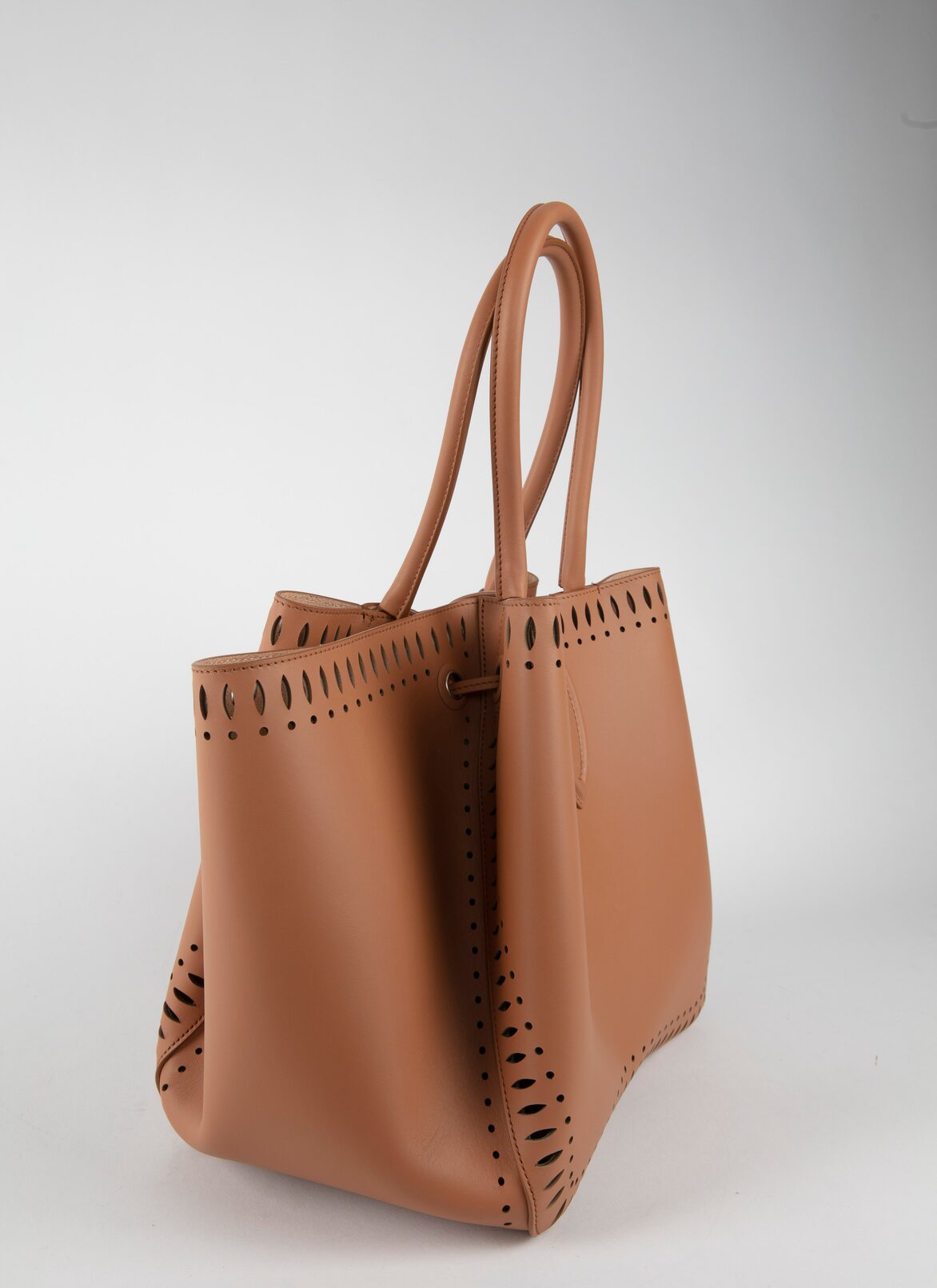 Handbags ALAÏA GOLDEN BROWN HANDBAGS